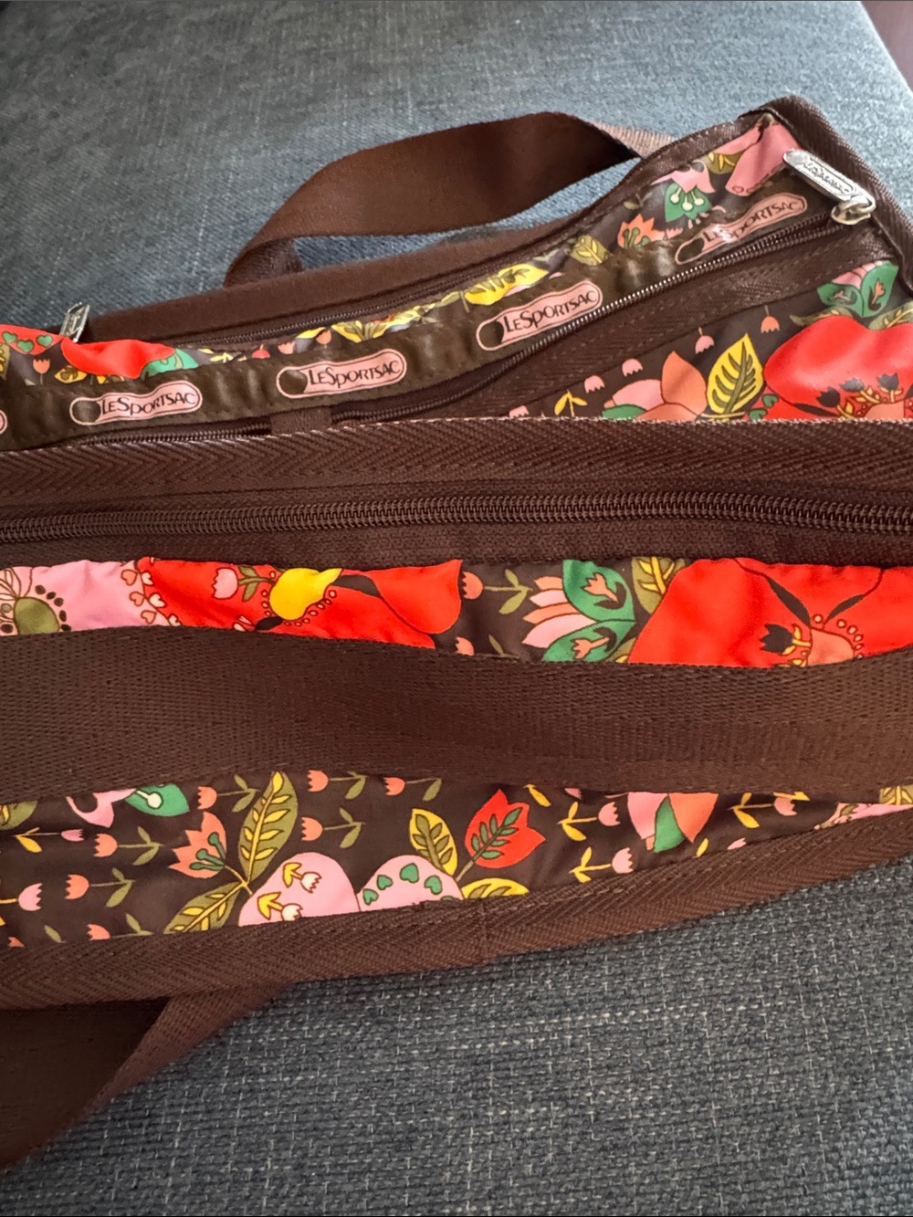 LeSportsac floral bag - Picture 11 of 13